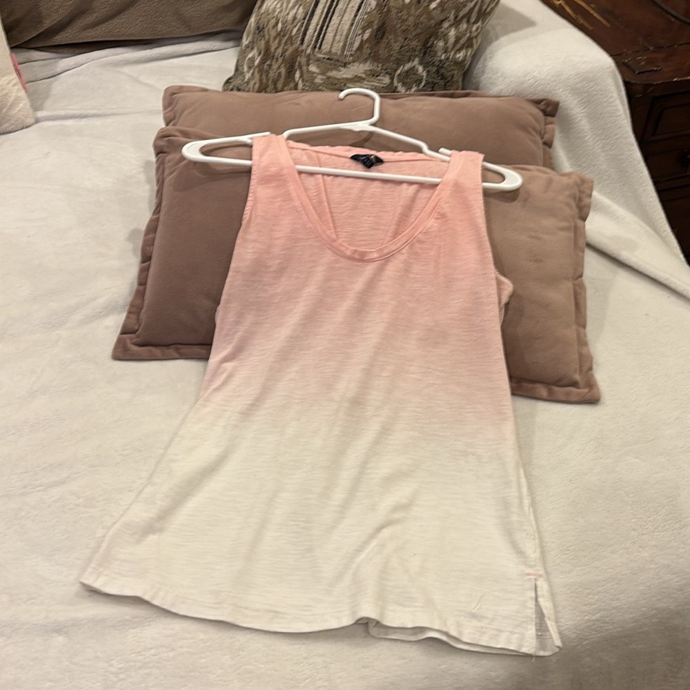 Nautica Pink Sleeveless Tank Top Gradient Design